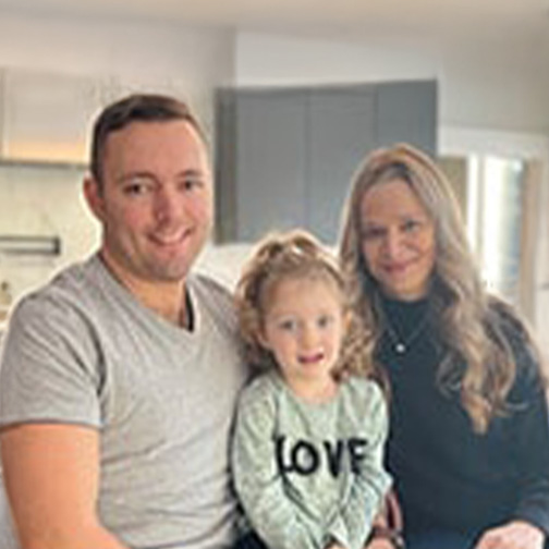 TestimonialsProfile_Jany-and-Aria-Houde